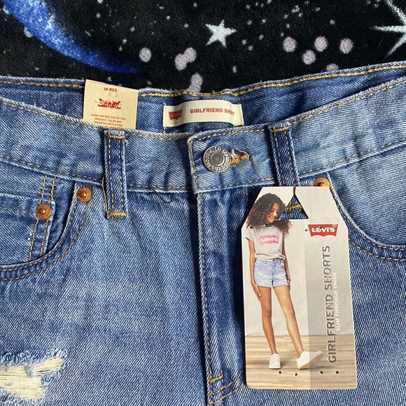 LEVI’S GIRLFRIEND SHORT size 14 regular #352 - Picture 6 of 10